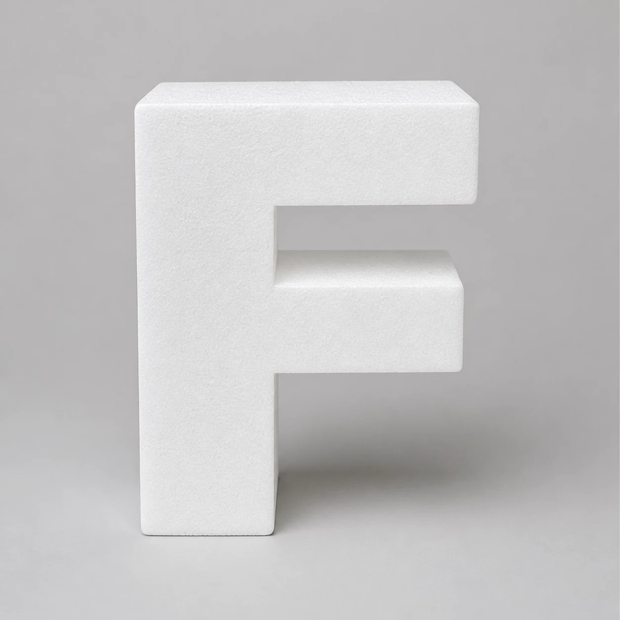 Lettera F