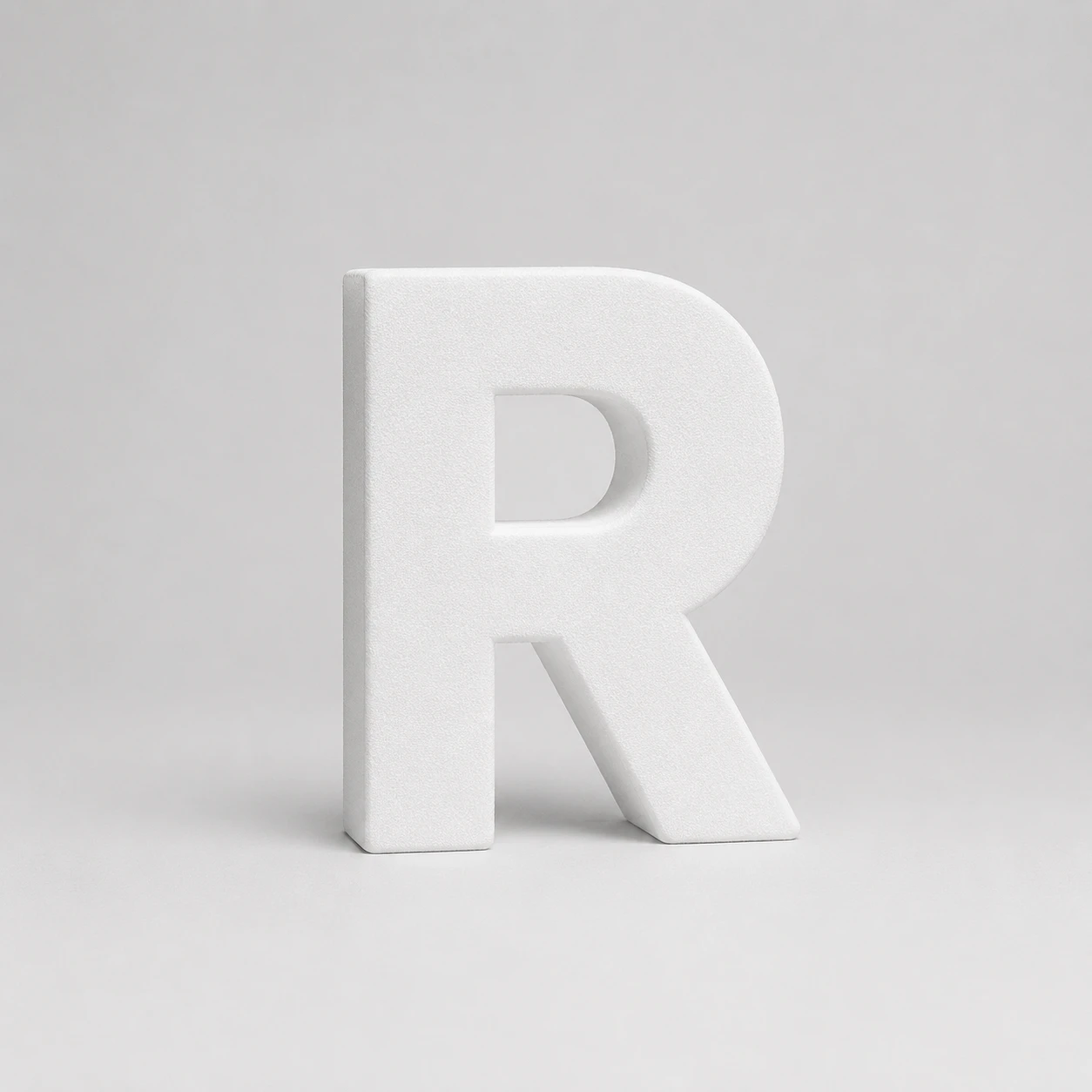 Lettera R